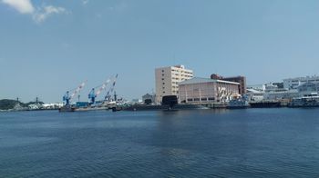横須賀潜水艦.jpg